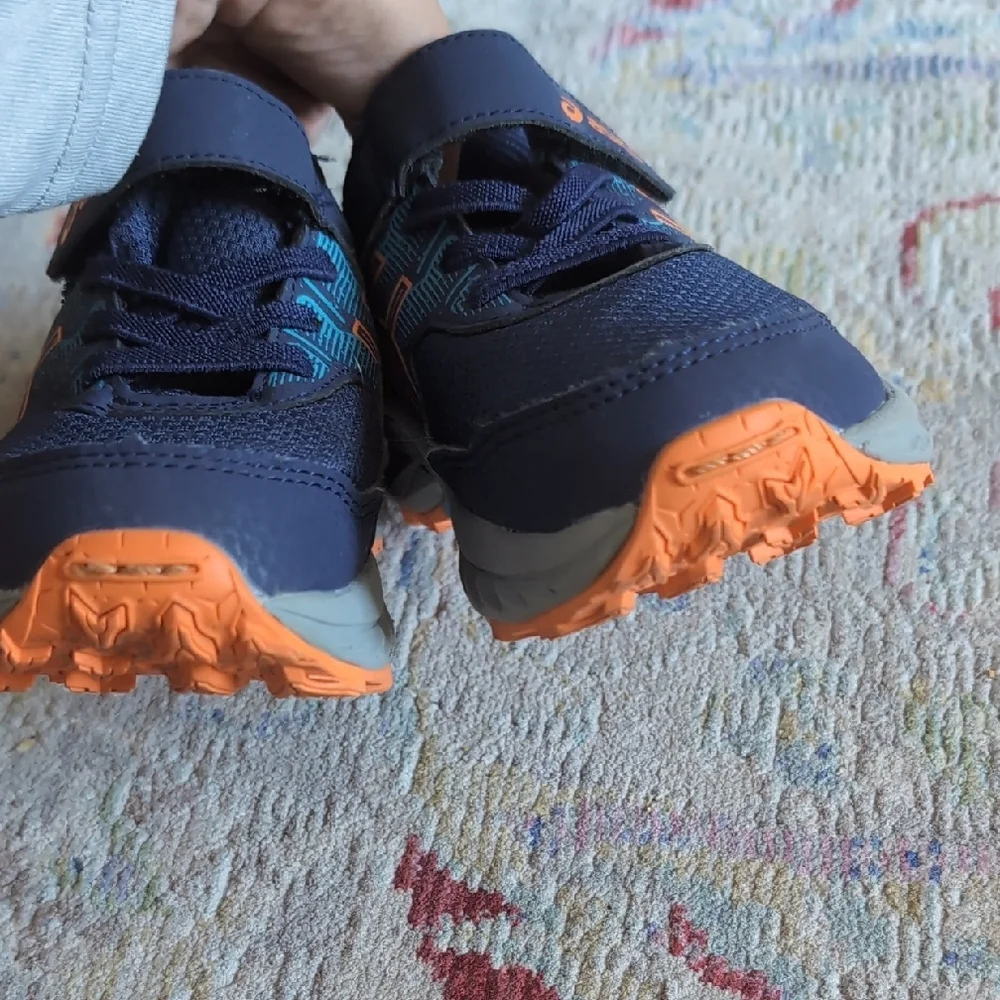 EUC Asics Blue and Orange Sneakers with Breathable Mesh - Picture 4 of 7